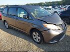 2017 Toyota Sienna Le 8 Passenger Gray vin: 5TDKZ3DC1HS839703
