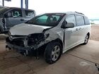 2018 Toyota Sienna Le White vin: 5TDKZ3DC1JS957398