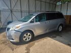 2017 Toyota Sienna Le Серебряный vin: 5TDKZ3DC8HS863657
