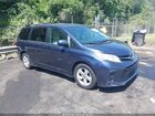 2018 Toyota Sienna Le 8 Passenger Blue vin: 5TDKZ3DC9JS913083