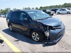2018 Toyota Sienna Le 8 Passenger Blue vin: 5TDKZ3DCXJS941037
