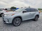 2019 Toyota Highlander Xle Silver vin: 5TDKZRFHXKS558308