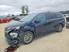 2024 Toyota Sienna Xle Blue vin: 5TDYRKEC7RS214727