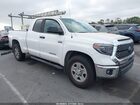2019 Toyota Tundra Sr5 5.7l V8 White vin: 5TFRY5F17KX247488