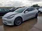 2018 Tesla Model 3 Silver vin: 5YJ3E1EB1JF094214