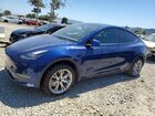 2021 Tesla Model Y Blue vin: 5YJYGDEE1MF089496