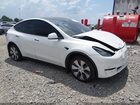 2021 Tesla Model Y Long Range Dual Motor All-wheel Drive White vin: 5YJYGDEE2MF294390