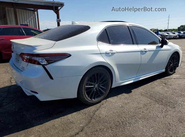 2022 TOYOTA CAMRY XSE