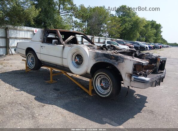 1978 CADILLAC DEVILLE  