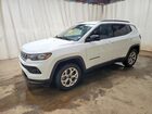 2025 Jeep Compass Latitude Белый vin: 3C4NJDBN1ST598012