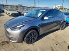 2025 Tesla Model Y Серебряный vin: 7SAYGDEE7SF240633