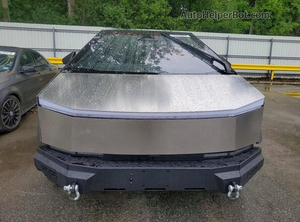 2024 TESLA CYBERTRUCK
