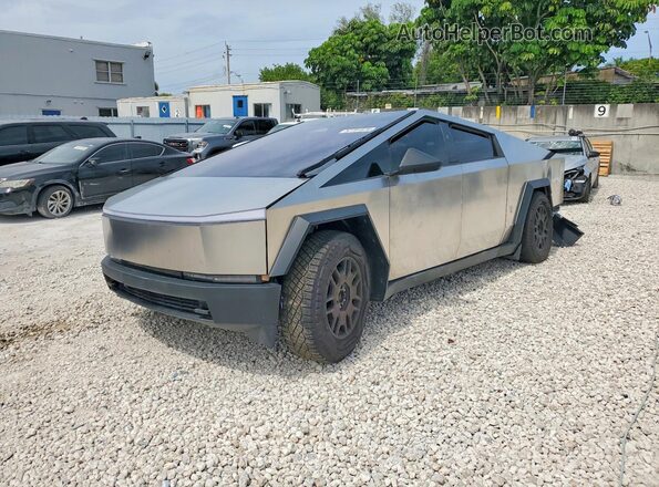 2024 TESLA CYBERTRUCK
