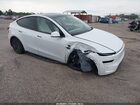 2026 Tesla Model Y Premium Rear-wheel Drive/rear-wheel Drive White vin: 7SAYGDED5TF531026