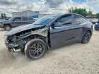 2025 Tesla Model Y Серый vin: 7SAYGDED8SA379125