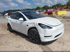 2024 Tesla Model Y Long Range Single Motor Rear-wheel Drive/rwd White vin: 7SAYGDEDXRF097291