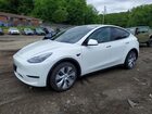 2024 Tesla Model Y White vin: 7SAYGDEE3RF083936