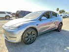2025 Tesla Model Y Silver vin: 7SAYGDEE3SA344906