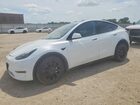 2024 Tesla Model Y White vin: 7SAYGDEE4RA216278
