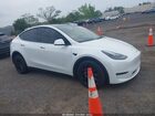 2023 Tesla Model Y Awd/long Range Dual Motor All-wheel Drive Белый vin: 7SAYGDEE5PF850618