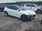 2022 Tesla Model Y Long Range Dual Motor All-wheel Drive White vin: 7SAYGDEE6NF371251