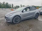 2025 Tesla Model Y Серебряный vin: 7SAYGDEE6SF297793