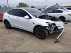 2025 Tesla Model Y Long Range Dual Motor All-wheel Drive Белый vin: 7SAYGDEE7SF292294