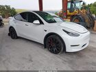 2022 Tesla Model Y Performance Dual Motor All-wheel Drive White vin: 7SAYGDEF1NF517533