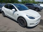 2022 Tesla Model Y Performance Dual Motor All-wheel Drive White vin: 7SAYGDEF8NF455418