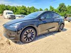 2024 Tesla Model Y Black vin: 7SAYGDEF8RF039777