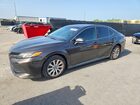 2018 Toyota Camry Le Brown vin: 4T1B11HK4JU045627