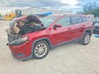 2019 Jeep Cherokee Latitude Burgundy vin: 1C4PJLCBXKD160358