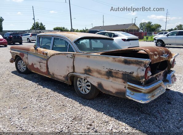 1957 FORD 4 DOOR SEDAN  