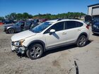 2017 Subaru Crosstrek Premium White vin: JF2GPADC7H8255747