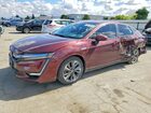 2018 Honda Clarity Burgundy vin: JHMZC5F19JC016630