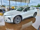 2025 Toyota Crown Signia Xle White vin: JTDACAAJ2S3017313
