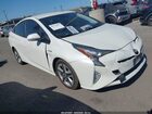 2017 Toyota Prius Three Touring White vin: JTDKARFU5H3049595