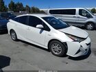 2016 Toyota Prius Three White vin: JTDKARFUXG3520381