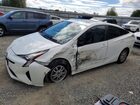 2017 Toyota Prius Four White vin: JTDKARFUXH3036955