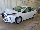 2019 Toyota Prius L Eco White vin: JTDKARFUXK3096404