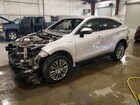 2021 Toyota Venza Xle Silver vin: JTEAAAAH1MJ053880