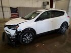 2018 Toyota Rav4 Le White vin: JTMBFREV6JJ186834