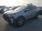 2018 Toyota Rav4 Xle Silver vin: JTMWFREV0JD130436