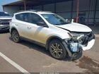 2018 Toyota Rav4 Le White vin: JTMZFREV4JJ724915