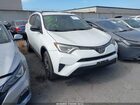 2017 Toyota Rav4 Le White vin: JTMZFREV6HJ703560
