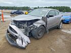 2019 Toyota C-hr Le Silver vin: JTNKHMBXXK1054739