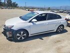 2019 Hyundai Ioniq Plug-in Hybrid Base White vin: KMHC65LD3KU105680