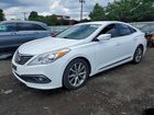 2017 Hyundai Azera Base White vin: KMHFG4JG3HA579883