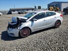 2016 Kia Forte Lx Серебряный vin: KNAFK4A6XG5543154