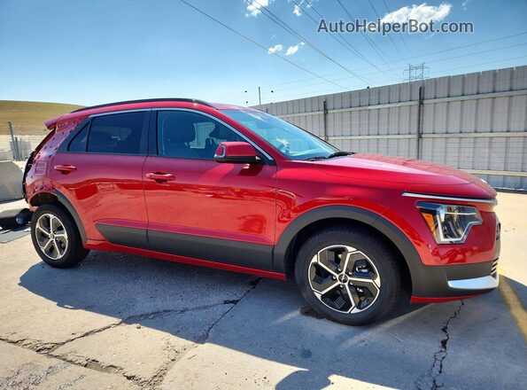 2023 KIA NIRO EX